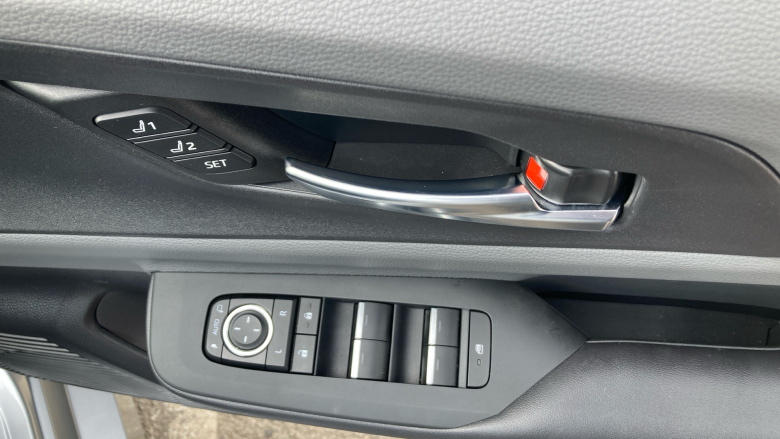 Toyota Prius 2.0 PHEV Excel 5dr CVT Hatchback